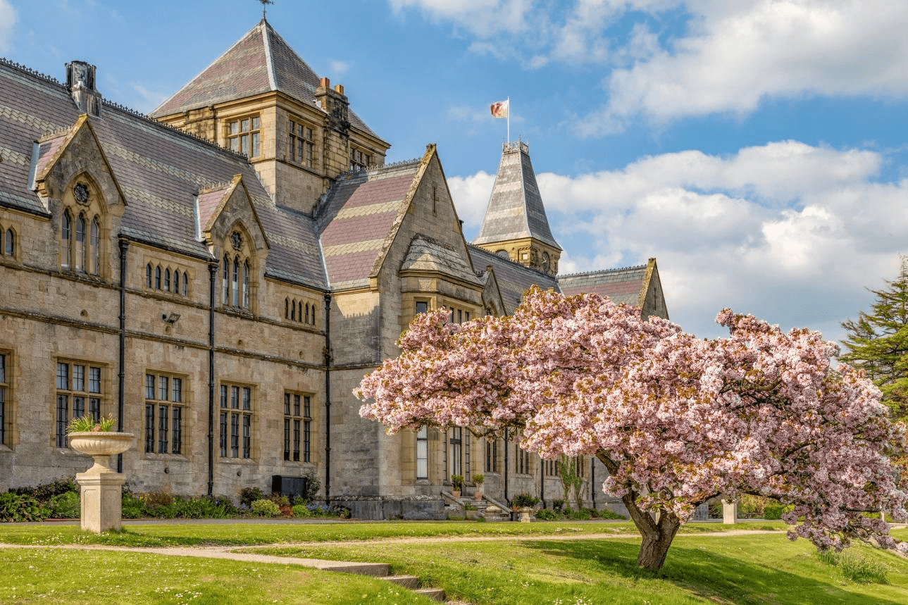 Myddelton College Wales 校园建筑